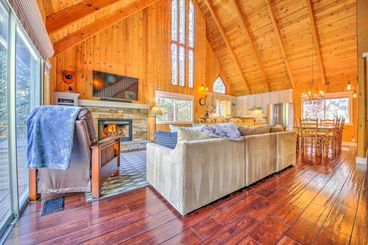 Gorgeous Lake Arrowhead Retreat Game Room And Deck Екстер'єр фото