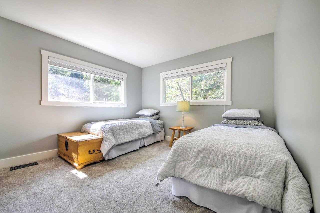 Gorgeous Lake Arrowhead Retreat Game Room And Deck Екстер'єр фото